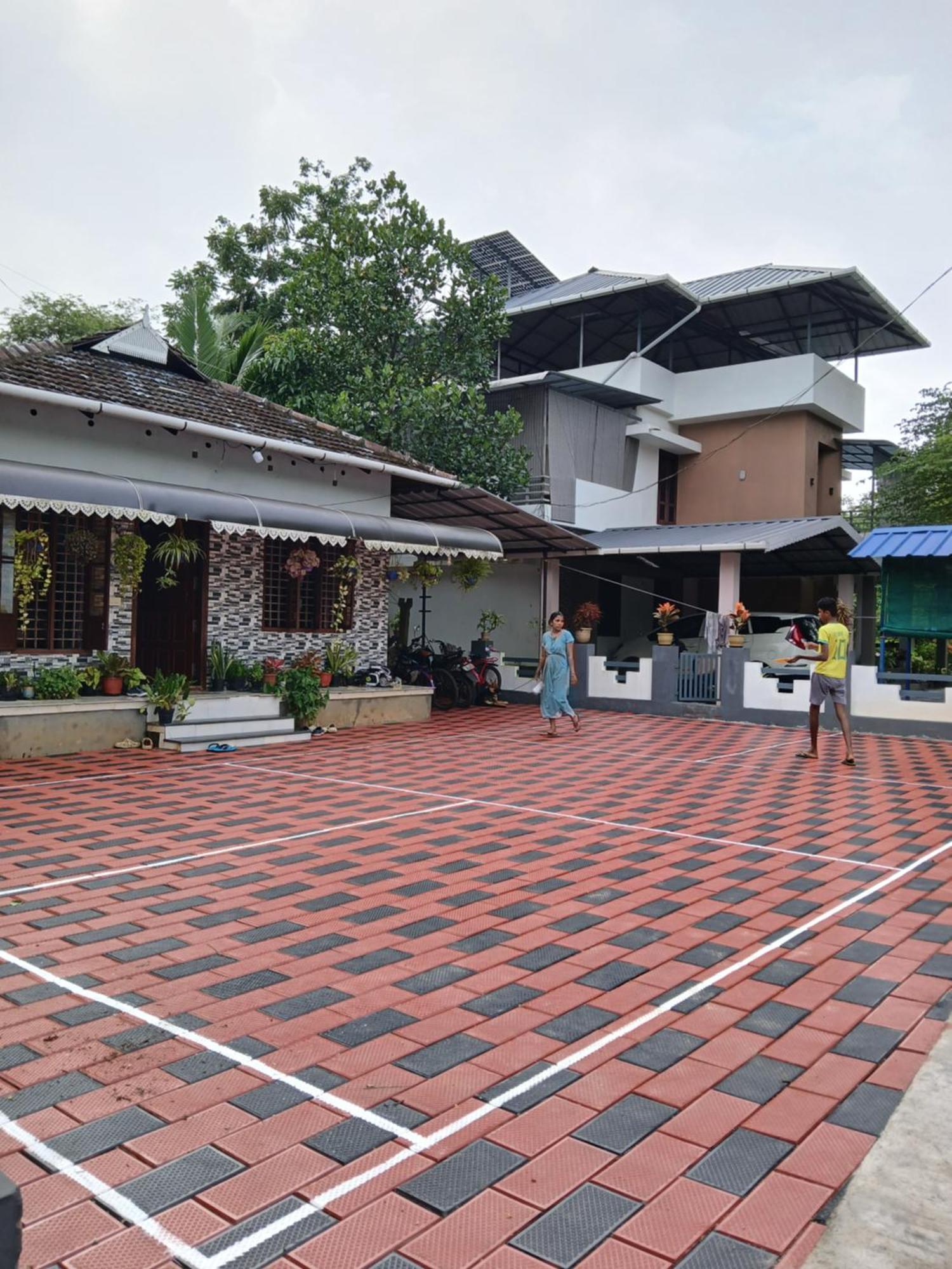 Alaskaa Homes Mararikulam Exterior photo